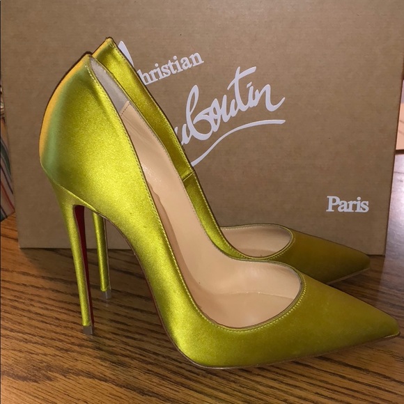 Christian Louboutin Shoes - Christian louboutin so kate satin sz 37/7